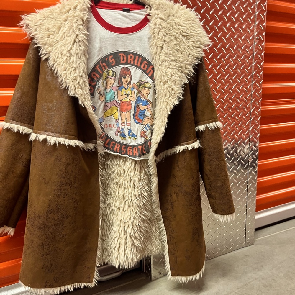 Petra feaux leather coat w roller derby tshirt
